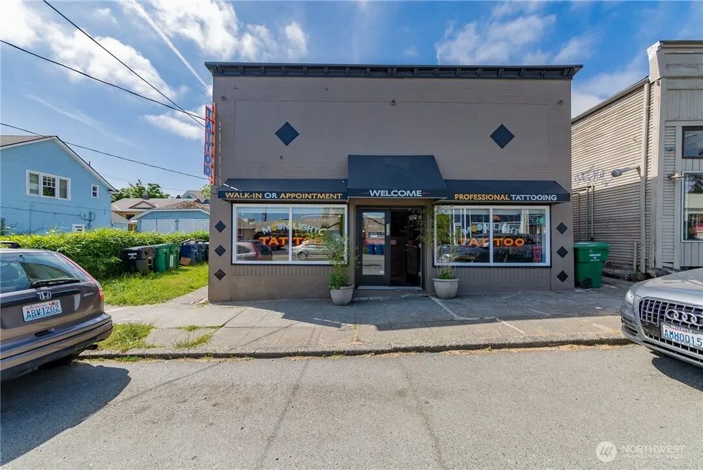305 Ne 65th Street, Seattle