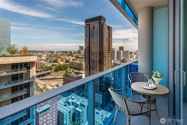 737 Olive Way 2703, Seattle