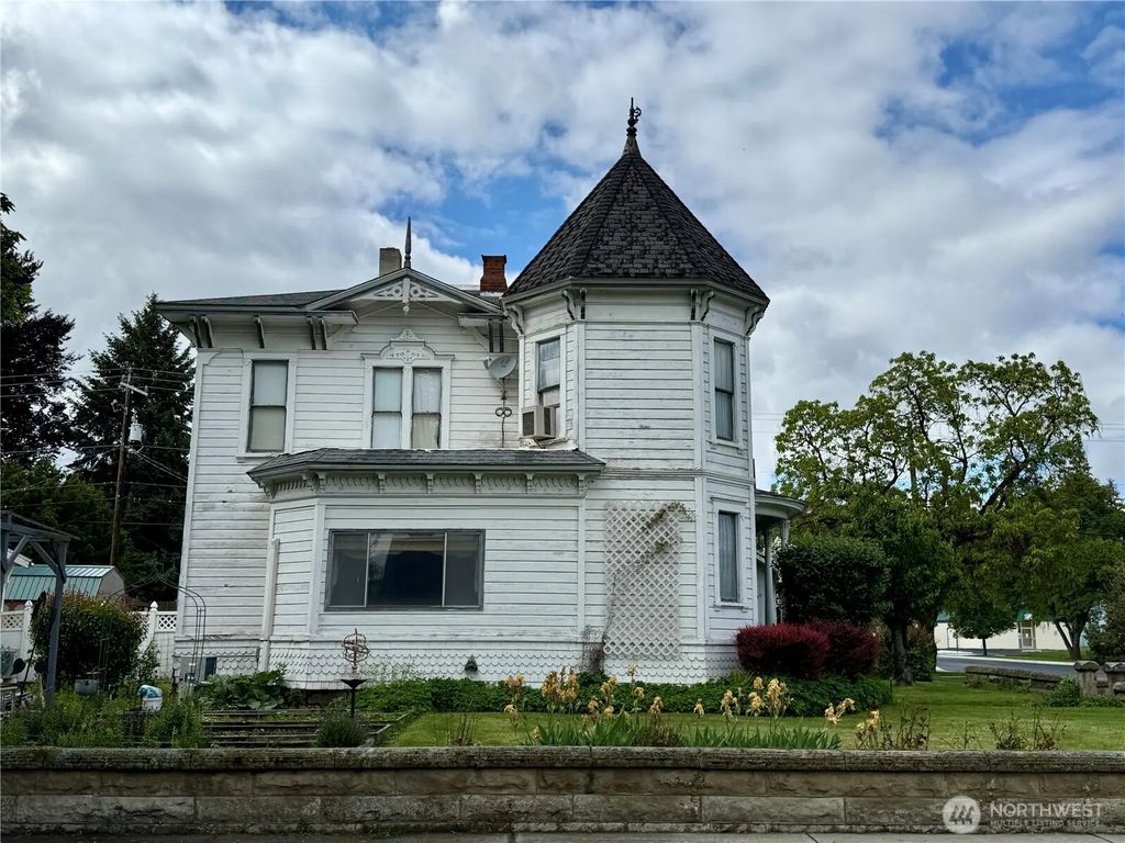303 307 N 3rd Street, Dayton