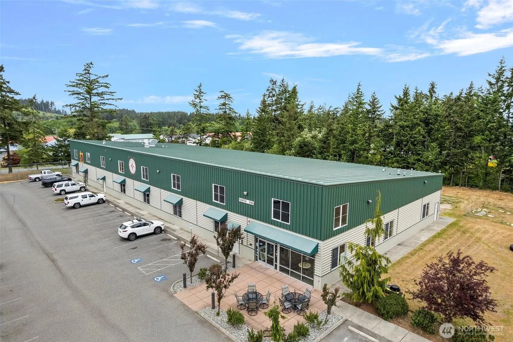 2800 N Goldie Road, Oak Harbor