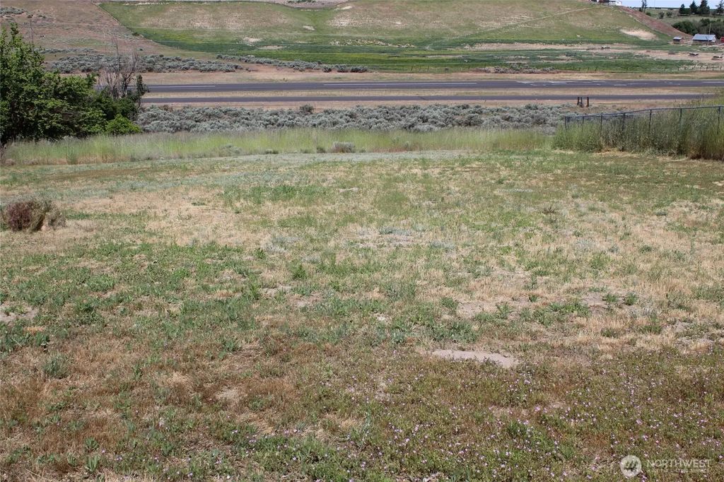 W Broadway Avenue, Ritzville