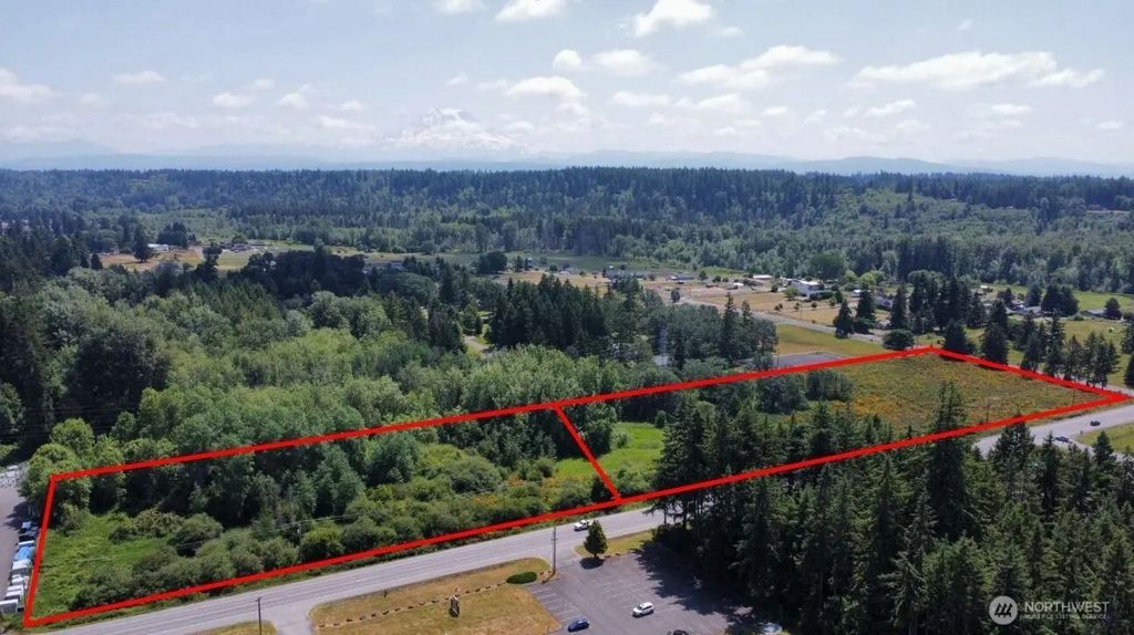 26527 Mountain Hwy E, Spanaway