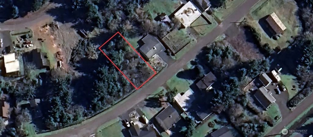 284 Mast Ave Nw, Ocean Shores