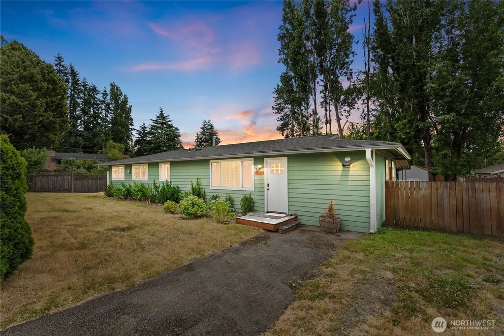 2229 Sw 330th Street, Federal Way