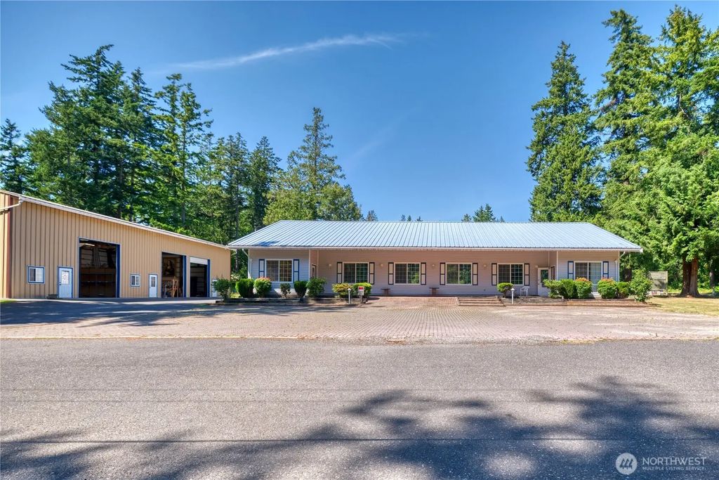 1591 Mckenzie Way, Point Roberts