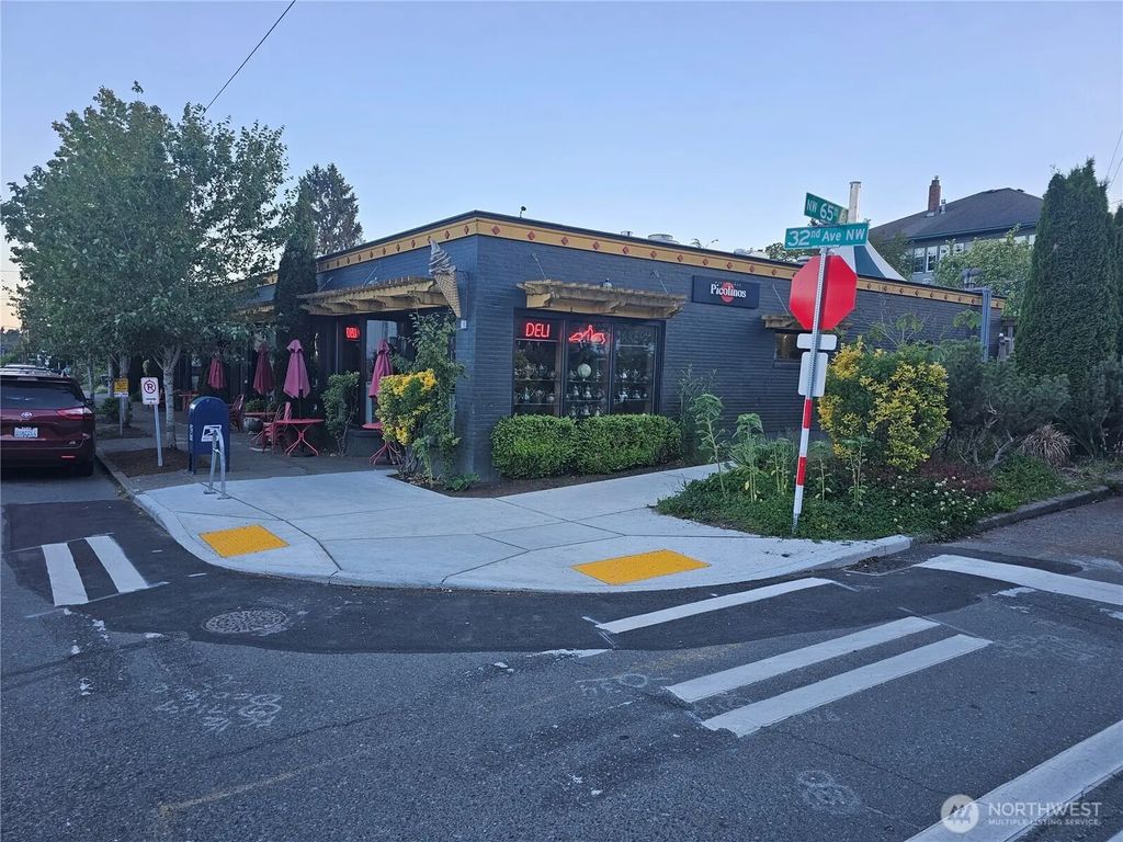 6415 32nd Avenue Nw, Seattle