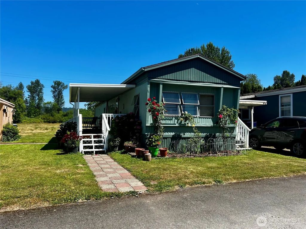 8705 143rd Avenue Ct E 48, Puyallup