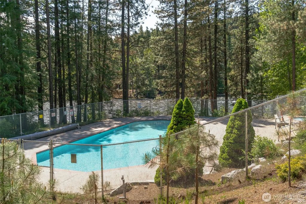 25601 Camp 12 Rd, Leavenworth