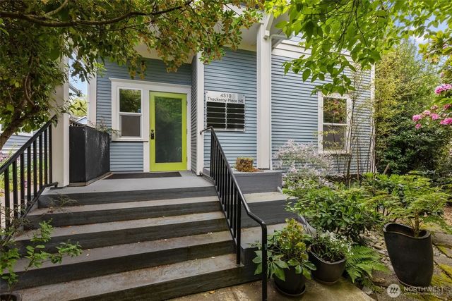 4510 Thackeray Ne, Seattle