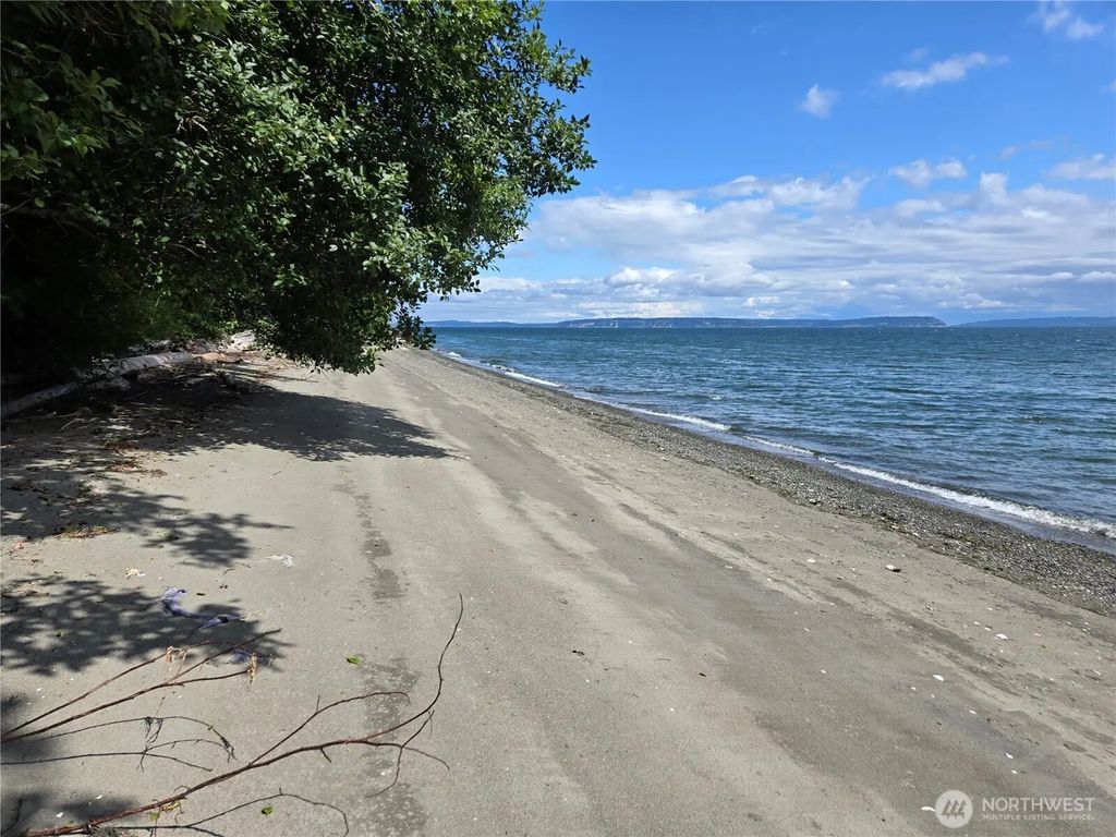 10307 Ne Paradise Cove Lane (5 Lots), Kingston