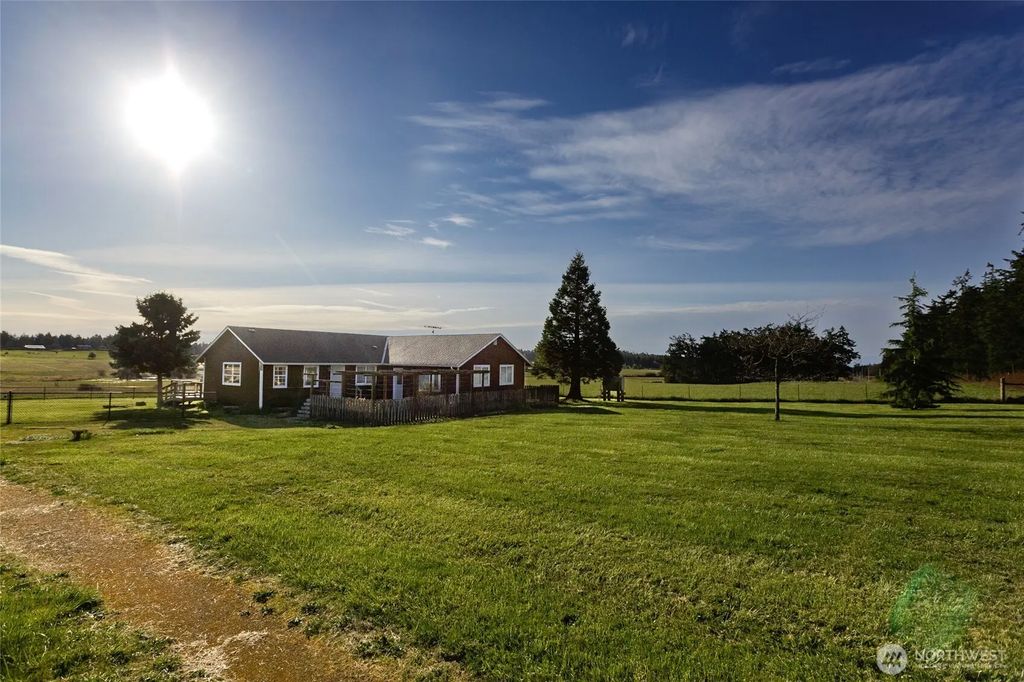 549 Davis Bay Road, Lopez Island