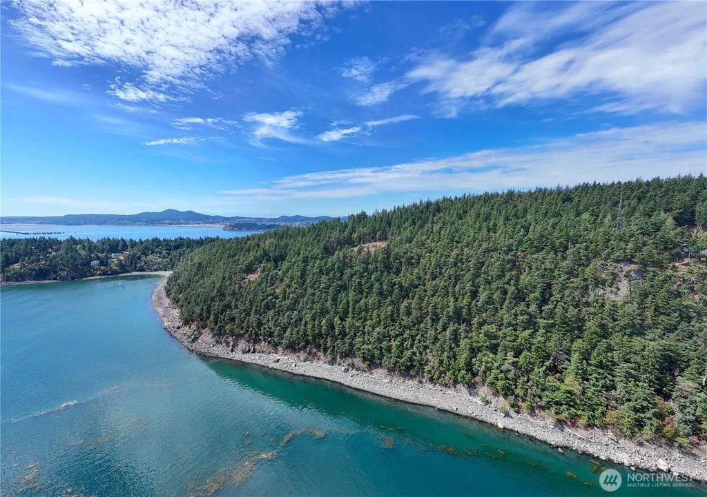 7121 Island View Drive, Anacortes