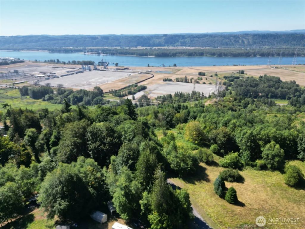 106 Bridgeview Lane, Longview