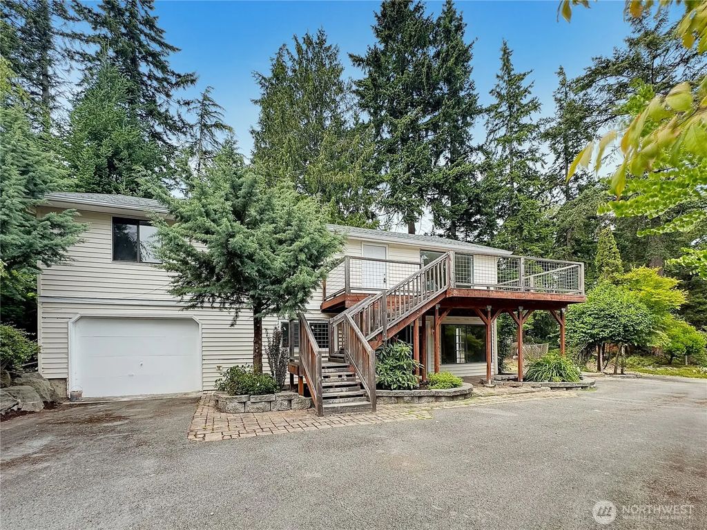 314 Snohomish Drive, La Conner