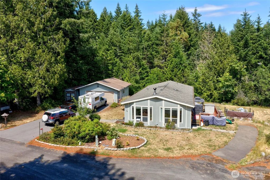 31 Hood Place, Brinnon