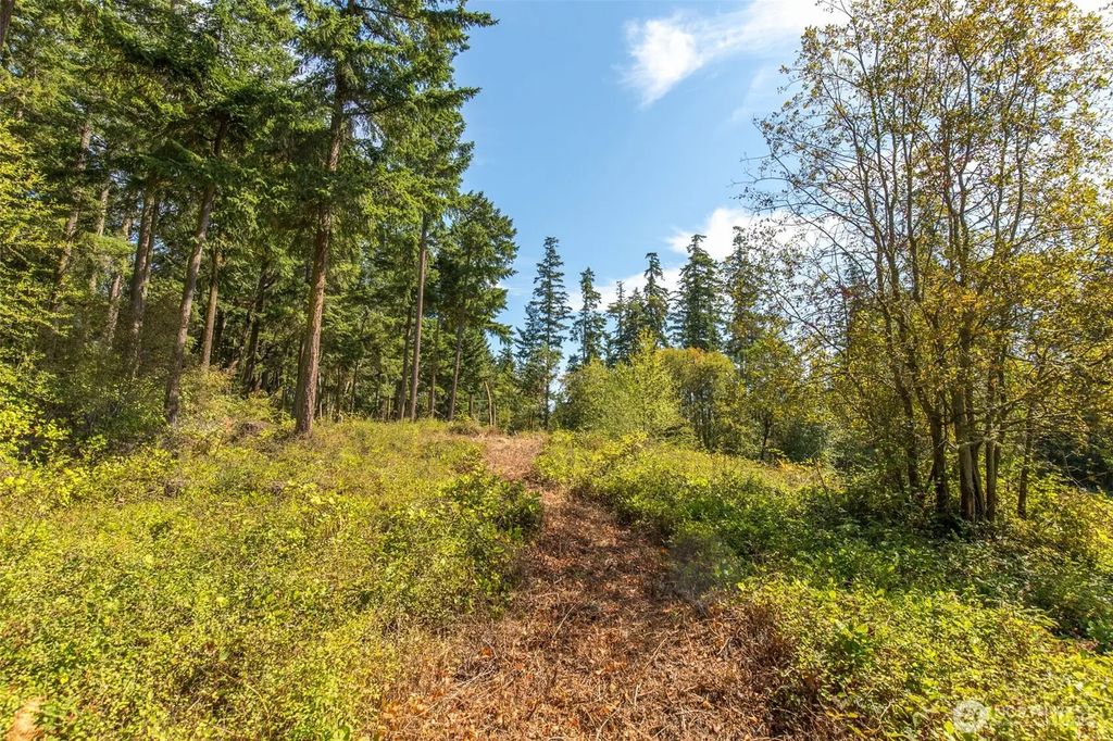 9999 Discovery Road, Port Townsend