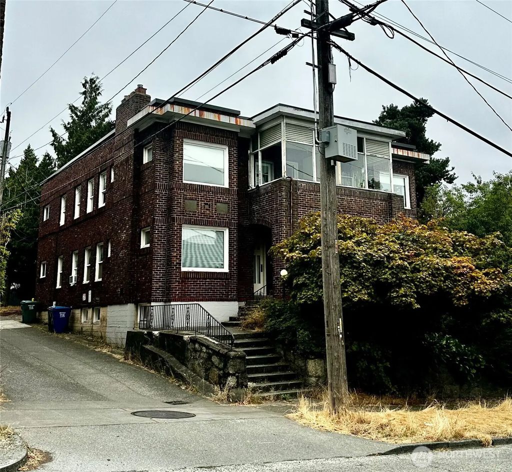 914 N 40th Street, Seattle