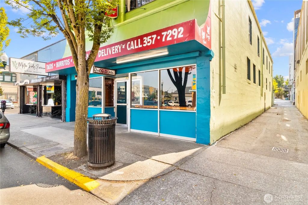 213 4th Avenue E, Olympia