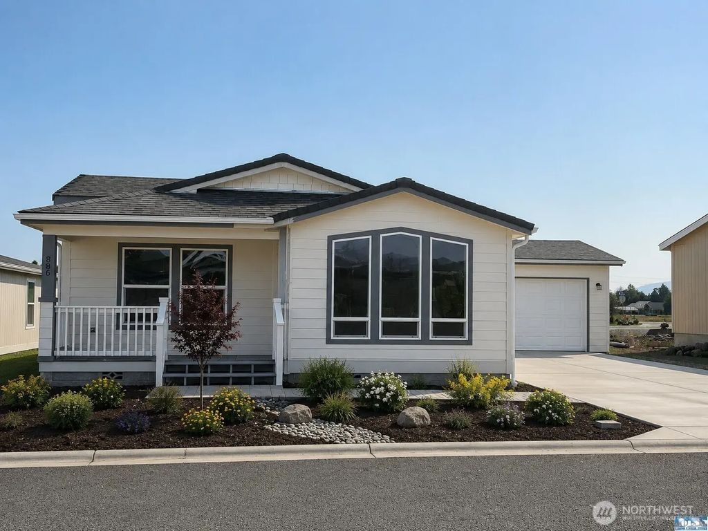 886 N Rock Rose Avenue, Sequim