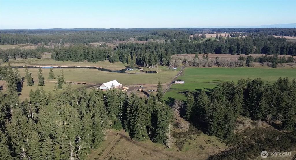 13911 Military Road Se, Tenino