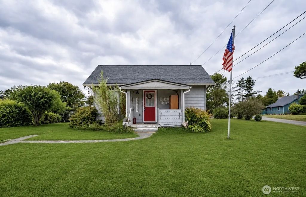 26309 Vernon Avenue, Ocean Park