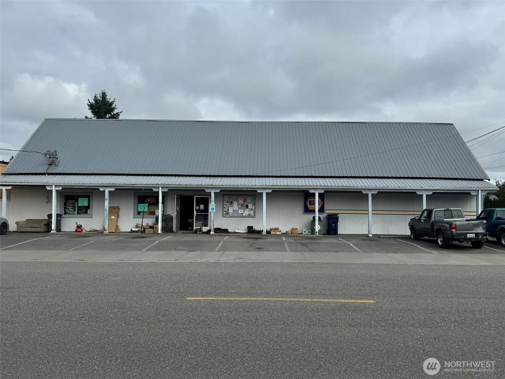 705 Emens Street, Darrington