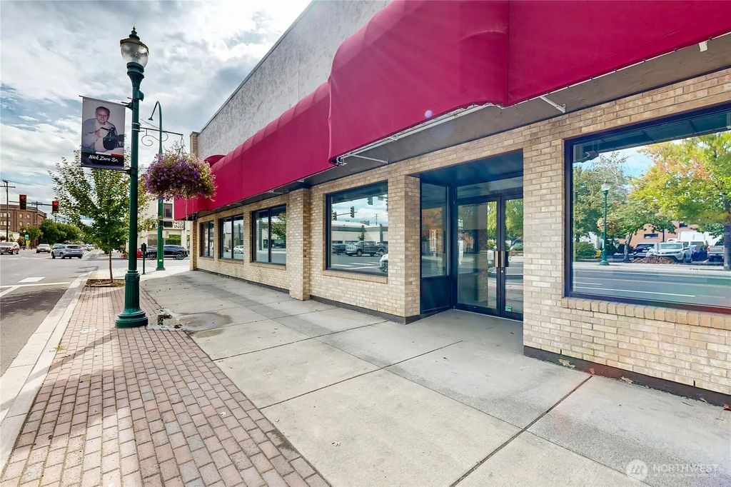 114 S 2nd Avenue, Walla Walla