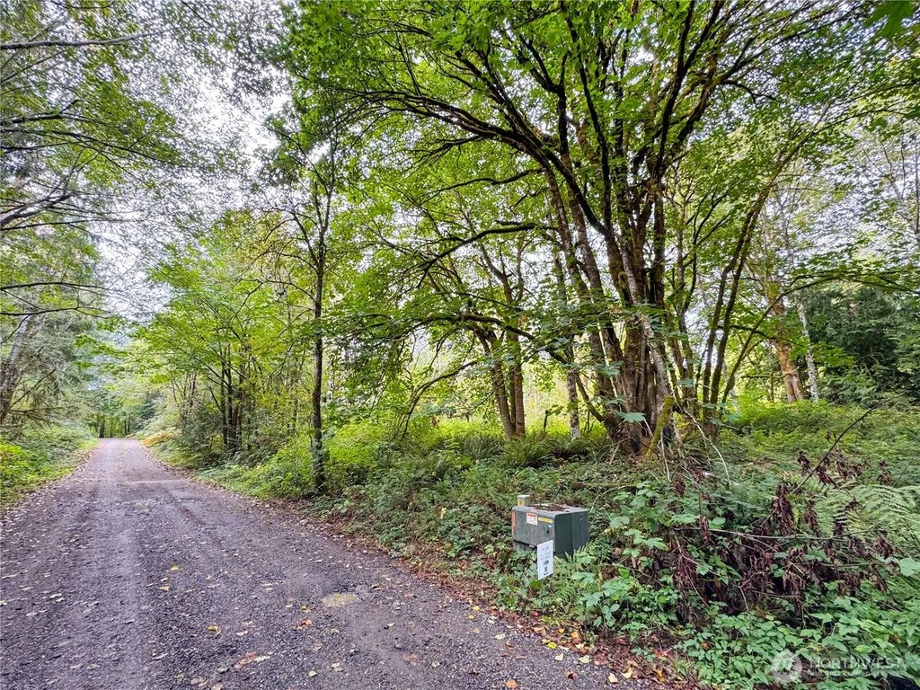 120 184th Avenue Ct Nw, Lakebay