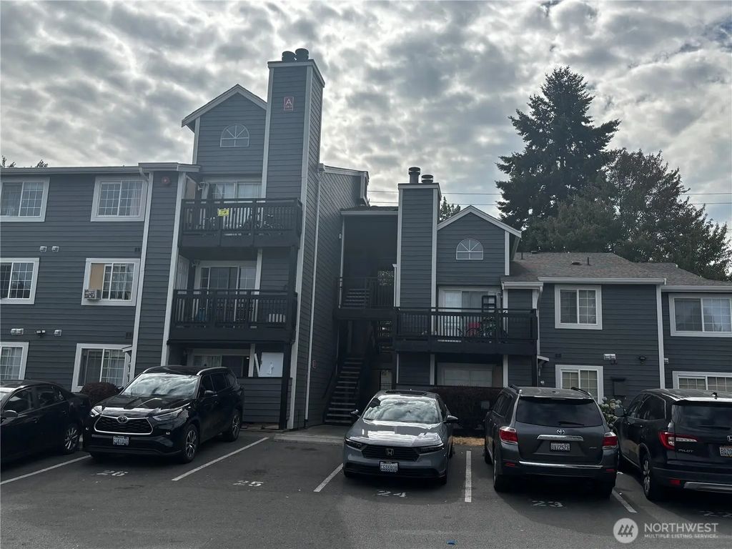 22810 30th Avenue S A204, Des Moines
