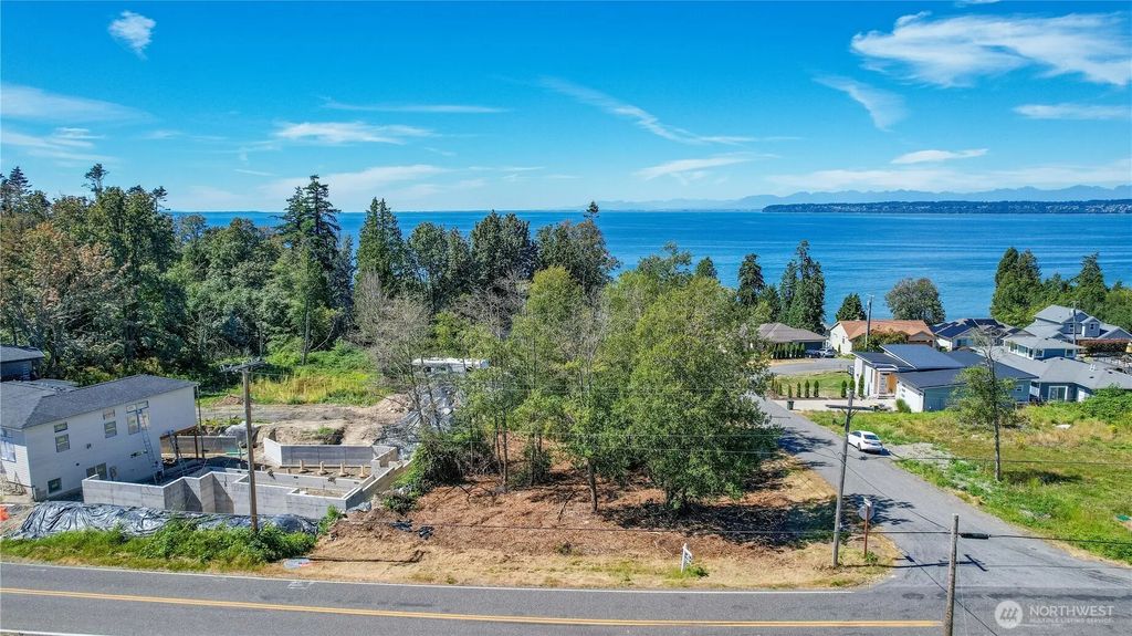 Semiahmoo Drive, Blaine