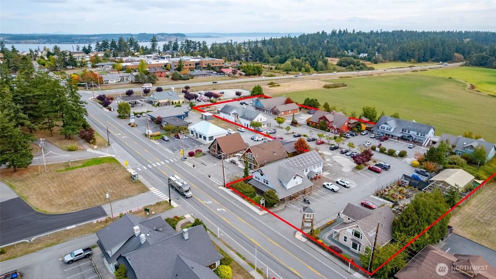 107 S Main Street, Coupeville