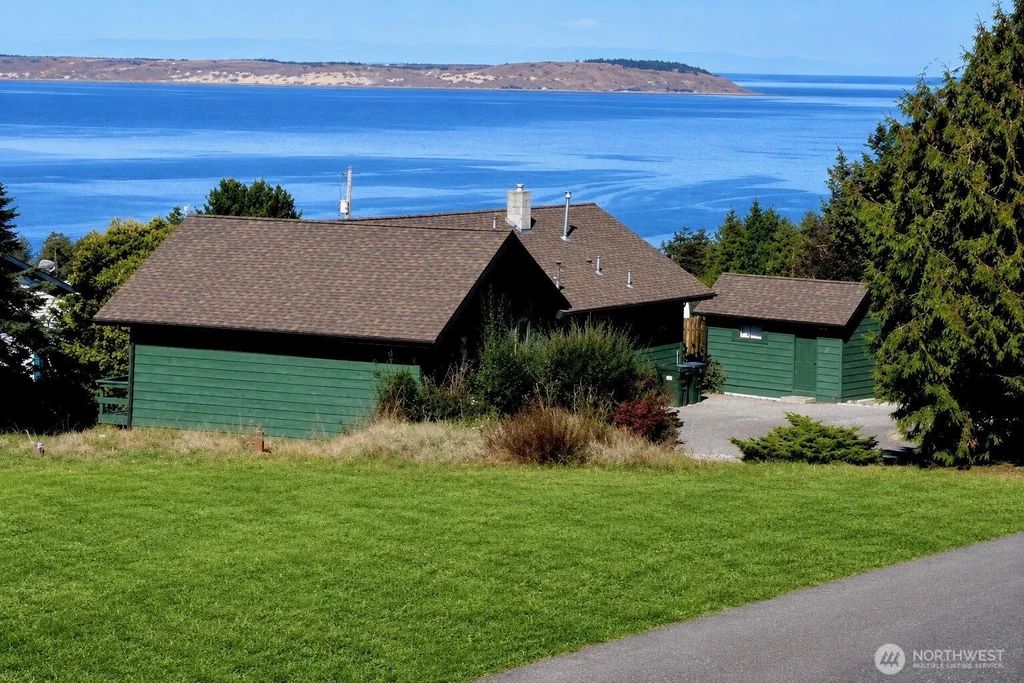 30 Maple Drive, Port Townsend