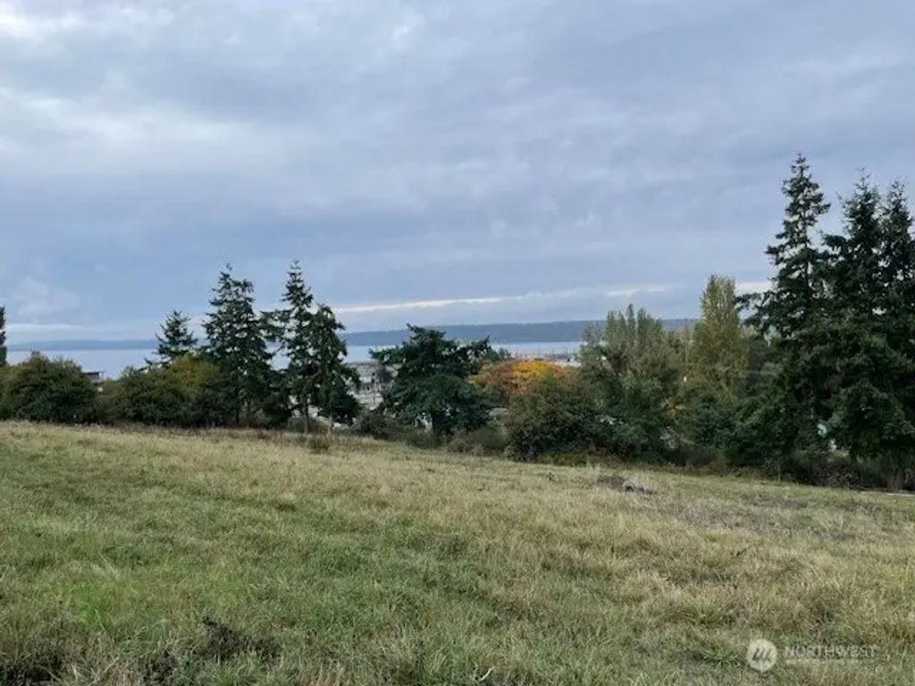 2021 Clay Street, Port Townsend