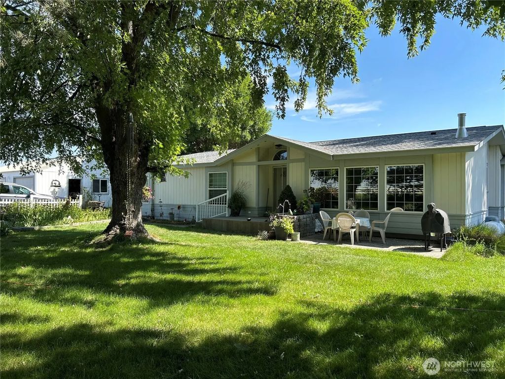 6997 Bacon Lane Ne, Moses Lake