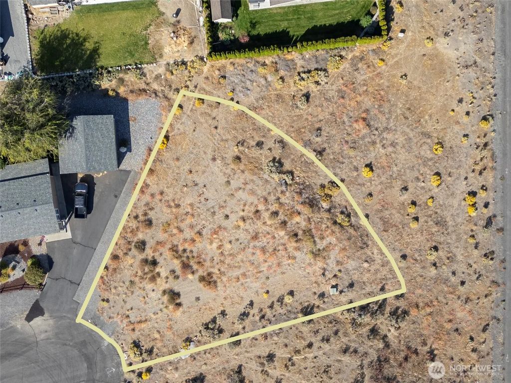 310 Sw Buttercup Lane, Mattawa
