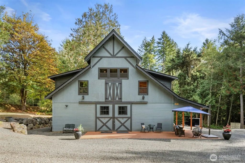 7698 Westerly Lane Ne, Bainbridge Island