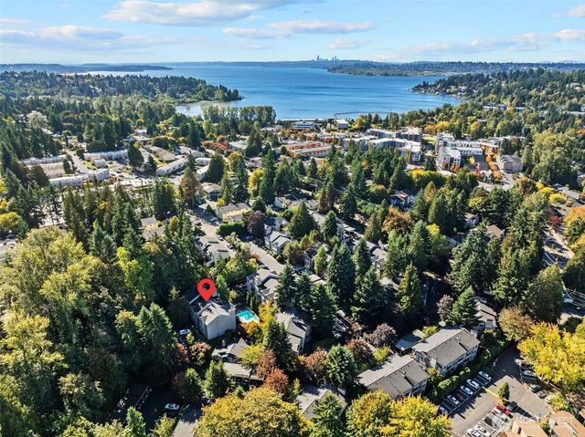 12044 100th Avenue Ne H102, Kirkland