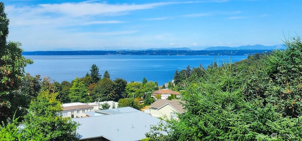 6329 Dash Point Boulevard Ne, Tacoma