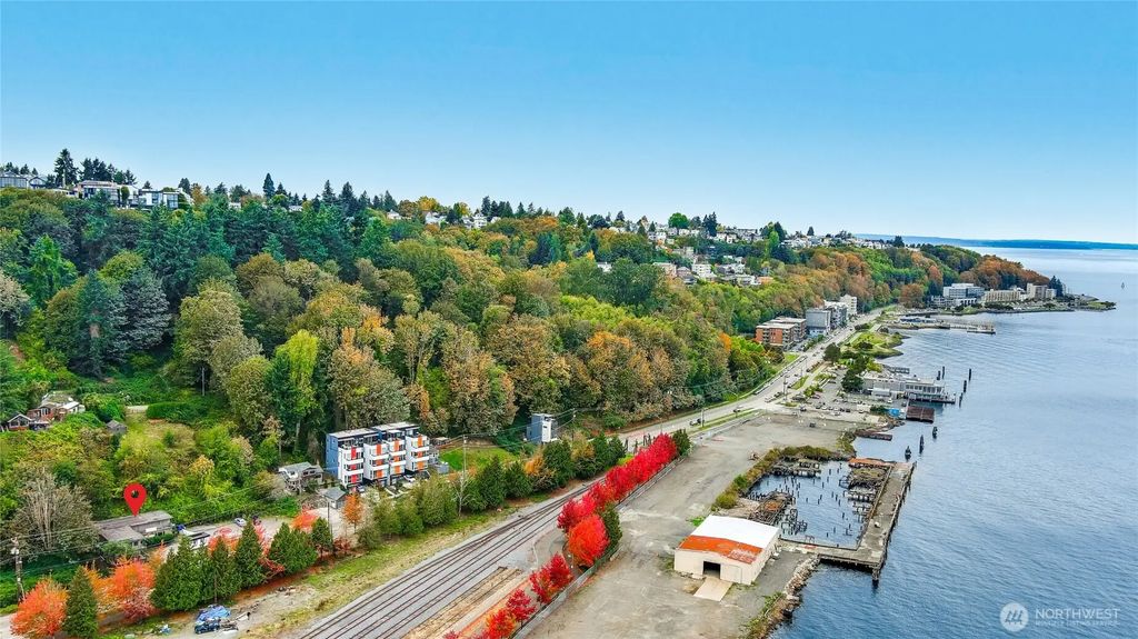 2255 Harbor Ave Sw, Seattle