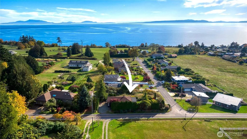 2045 Apa Road, Point Roberts