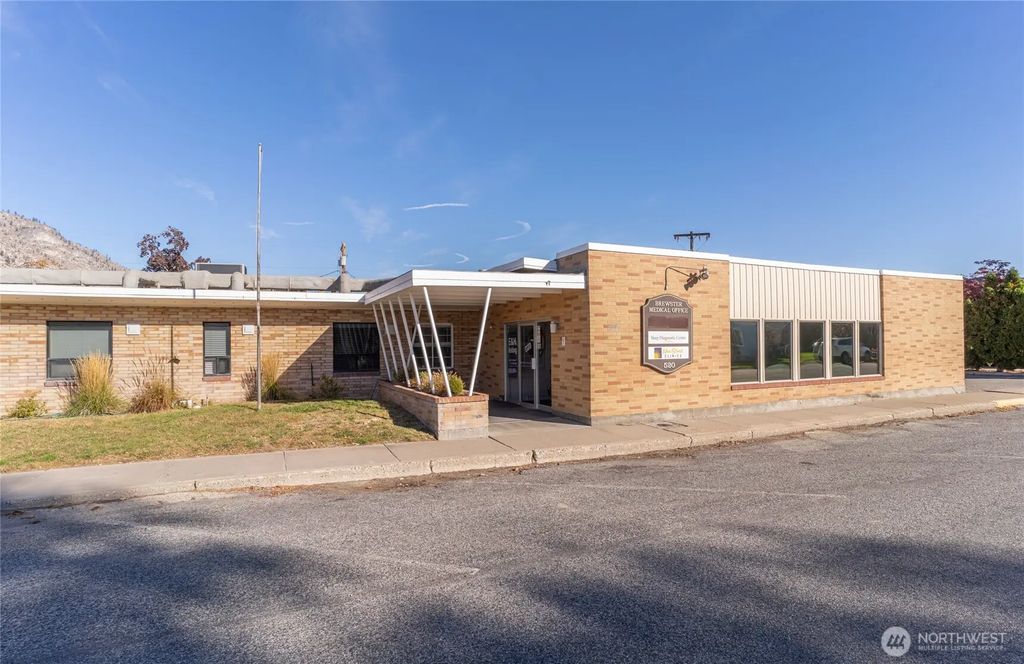 520 W Indian Avenue, Brewster