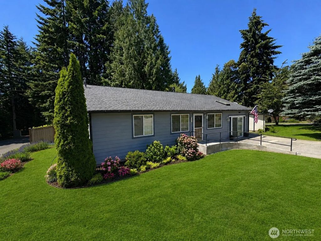 7600 Sandy Way Ne, Poulsbo