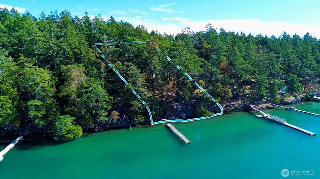 Lot 25 Henry Island, Henry Island