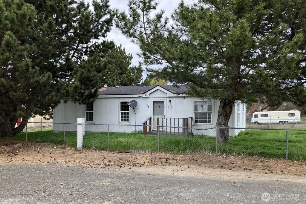 775 Preston Avenue, Waitsburg