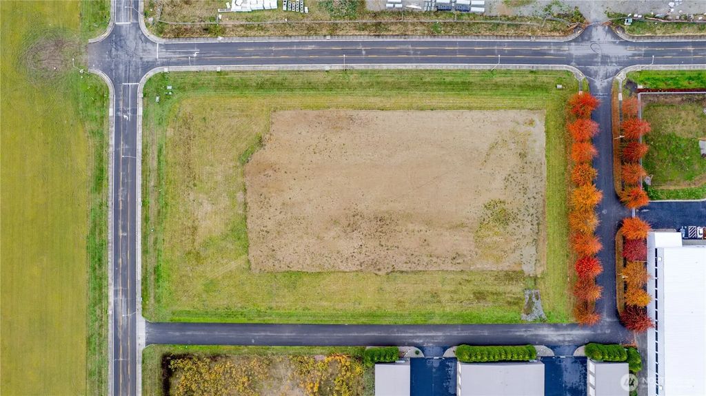 602 Redwood Road, Lynden