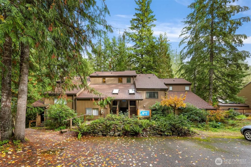 10500 Mt Baker Hwy 704, Deming