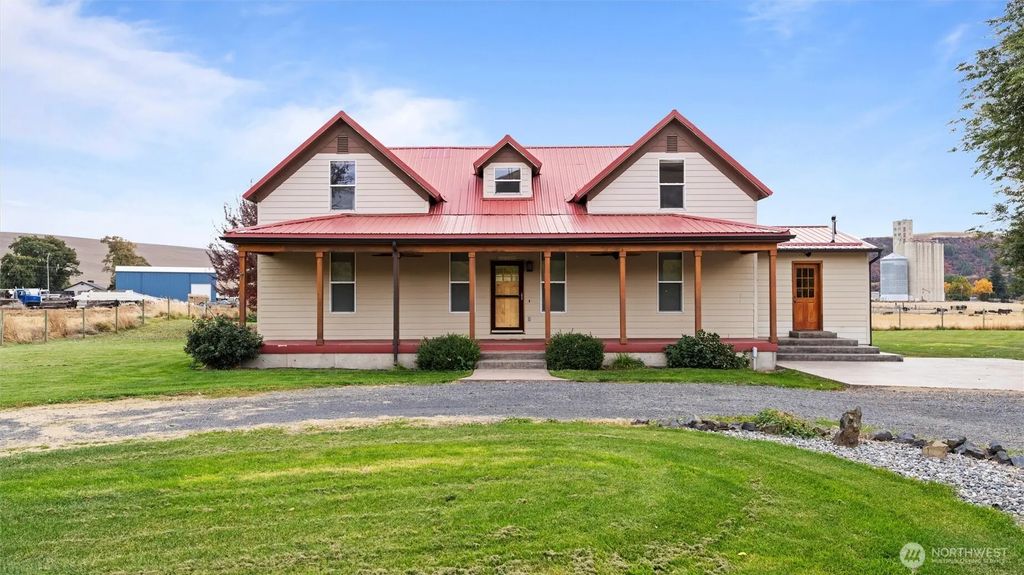109 Cold Spring Lane, Dayton