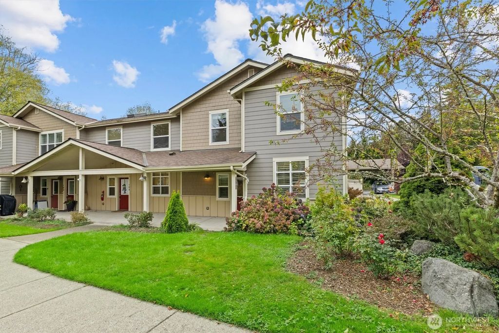 7761 Beacon Place Ne G 107, Bremerton
