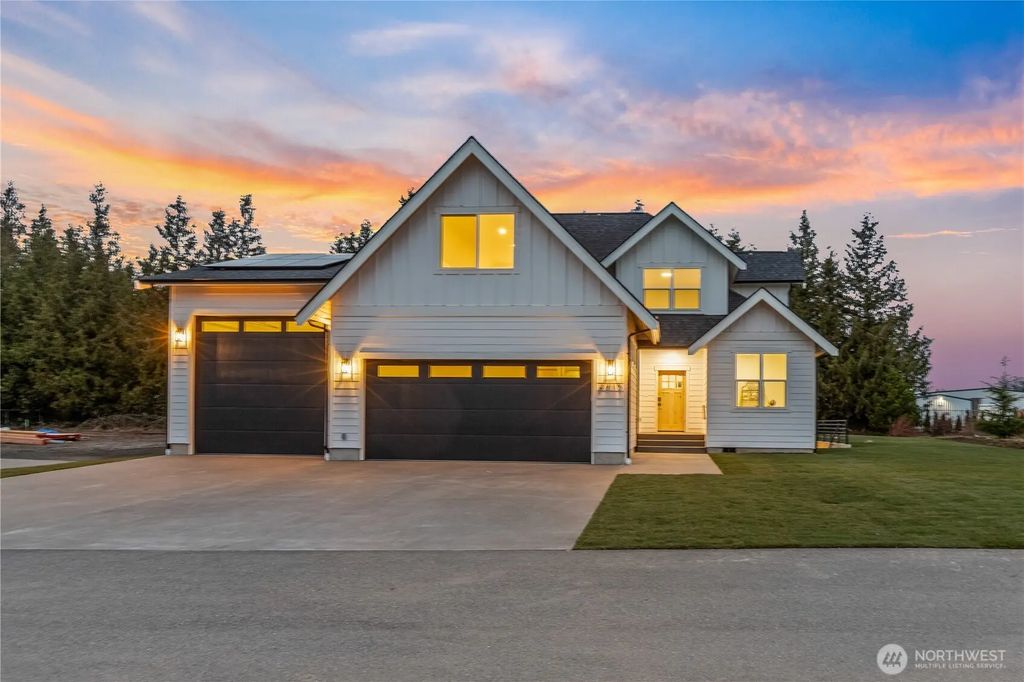 6917 Red Ridge Drive, Lynden