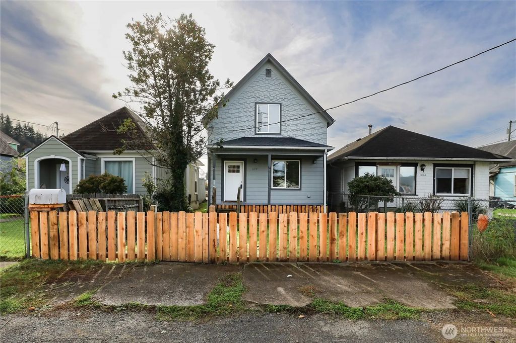 1114 Wheeler Avenue, Hoquiam